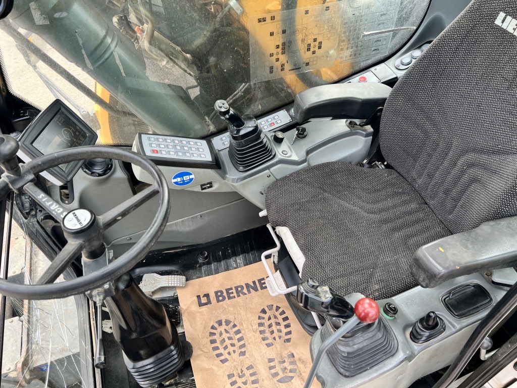 LIEBHERR A918 Compact - Imagen 14