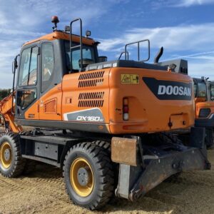 DOOSAN DX160 W-5