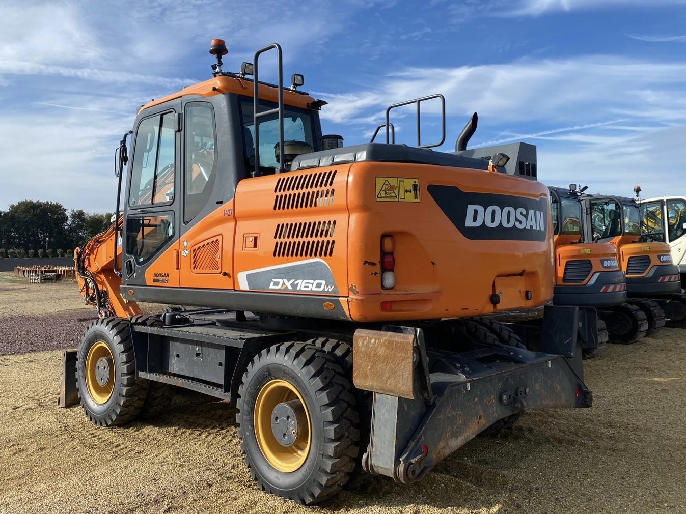 DOOSAN DX160 W-5