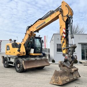 LIEBHERR A918 Compact