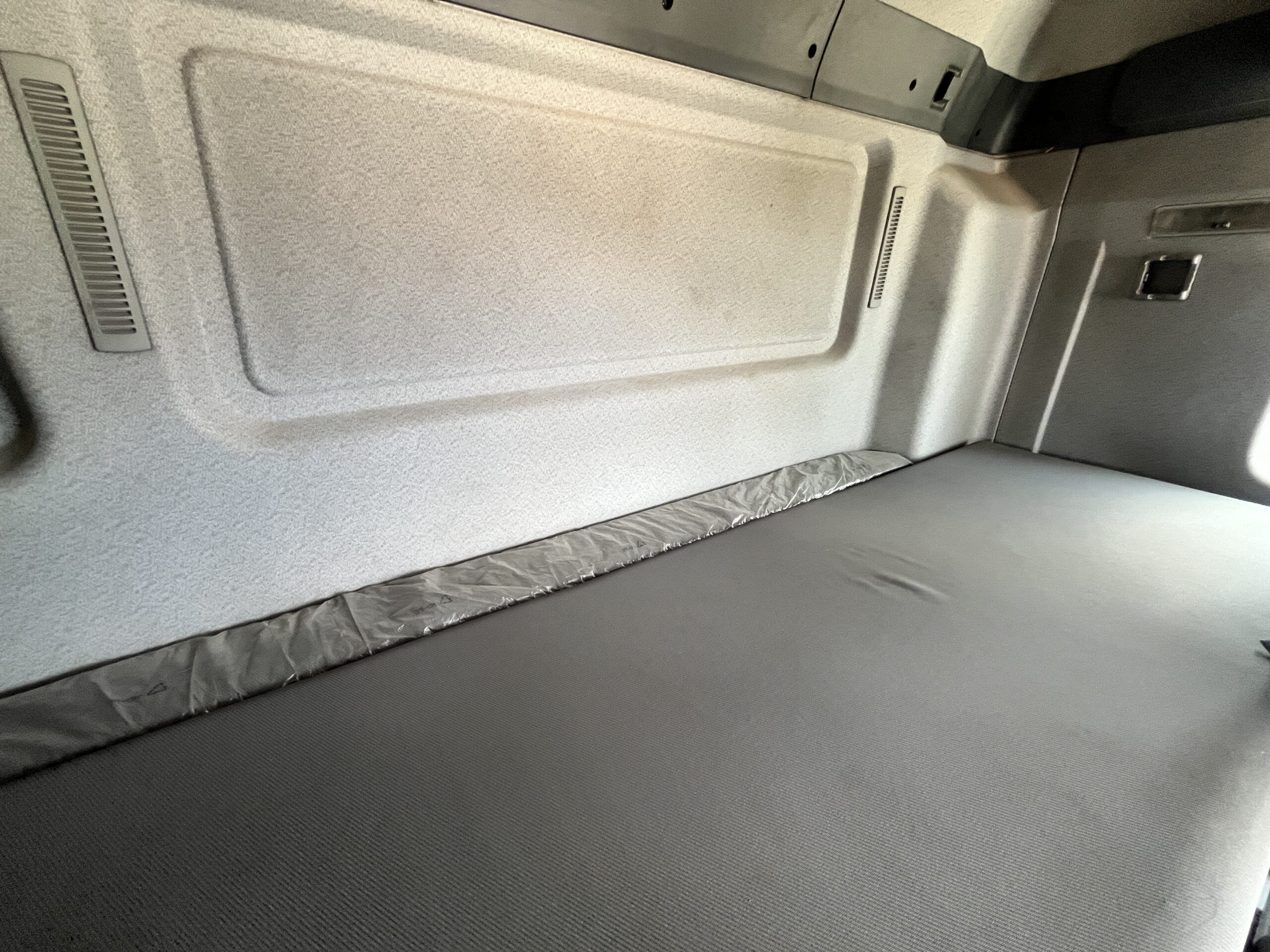 CAMIÓN GRÚA MAN TGA 26.350 - Imagen 15