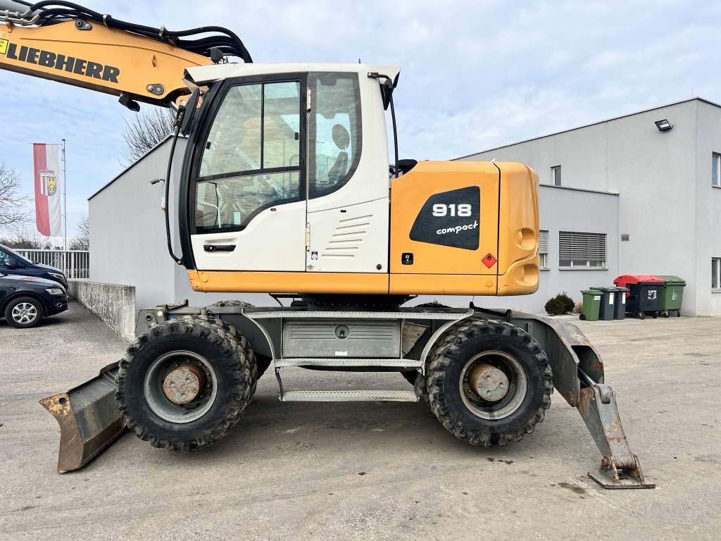 LIEBHERR A918 Compact - Imagen 3