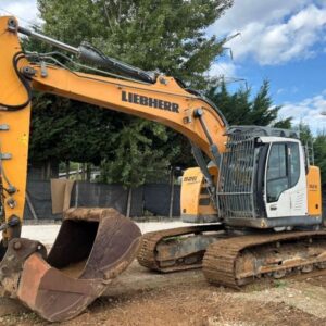 LIEBHERR R926 COMPACT