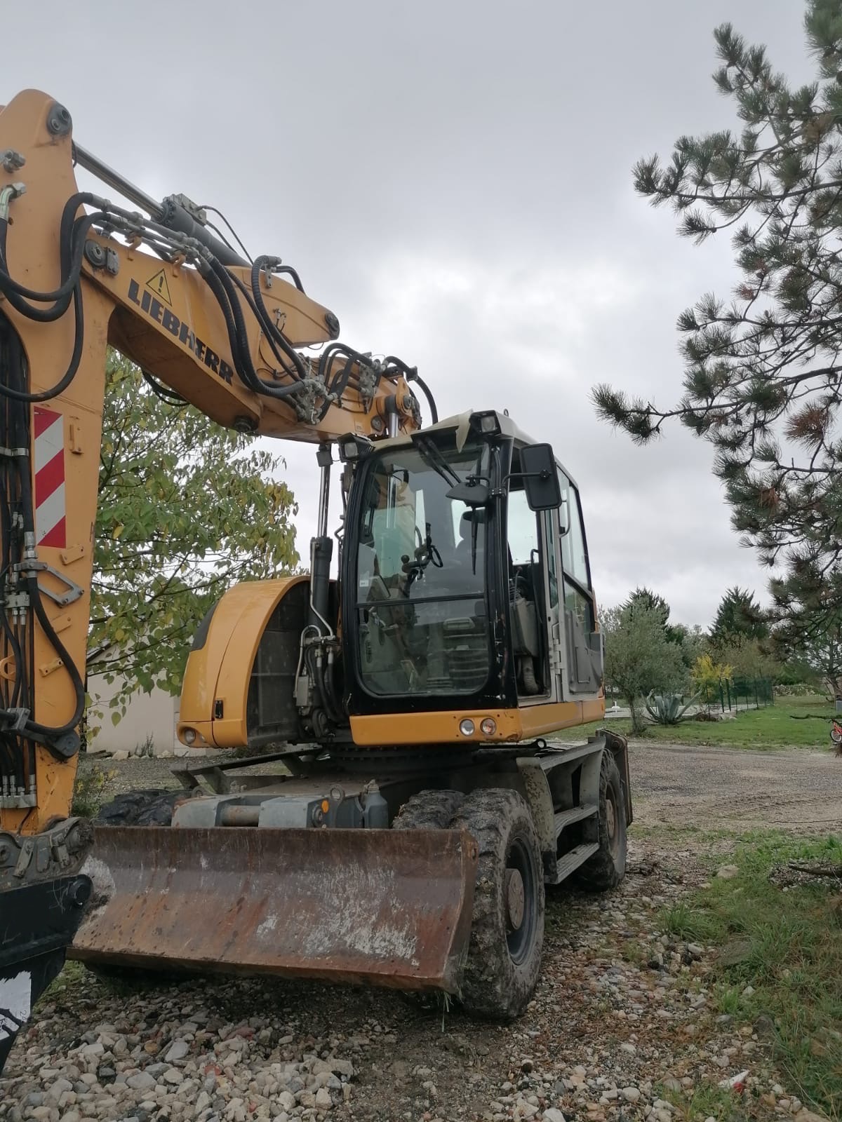 LIEBHERR A 914 COMPACT - Imagen 4