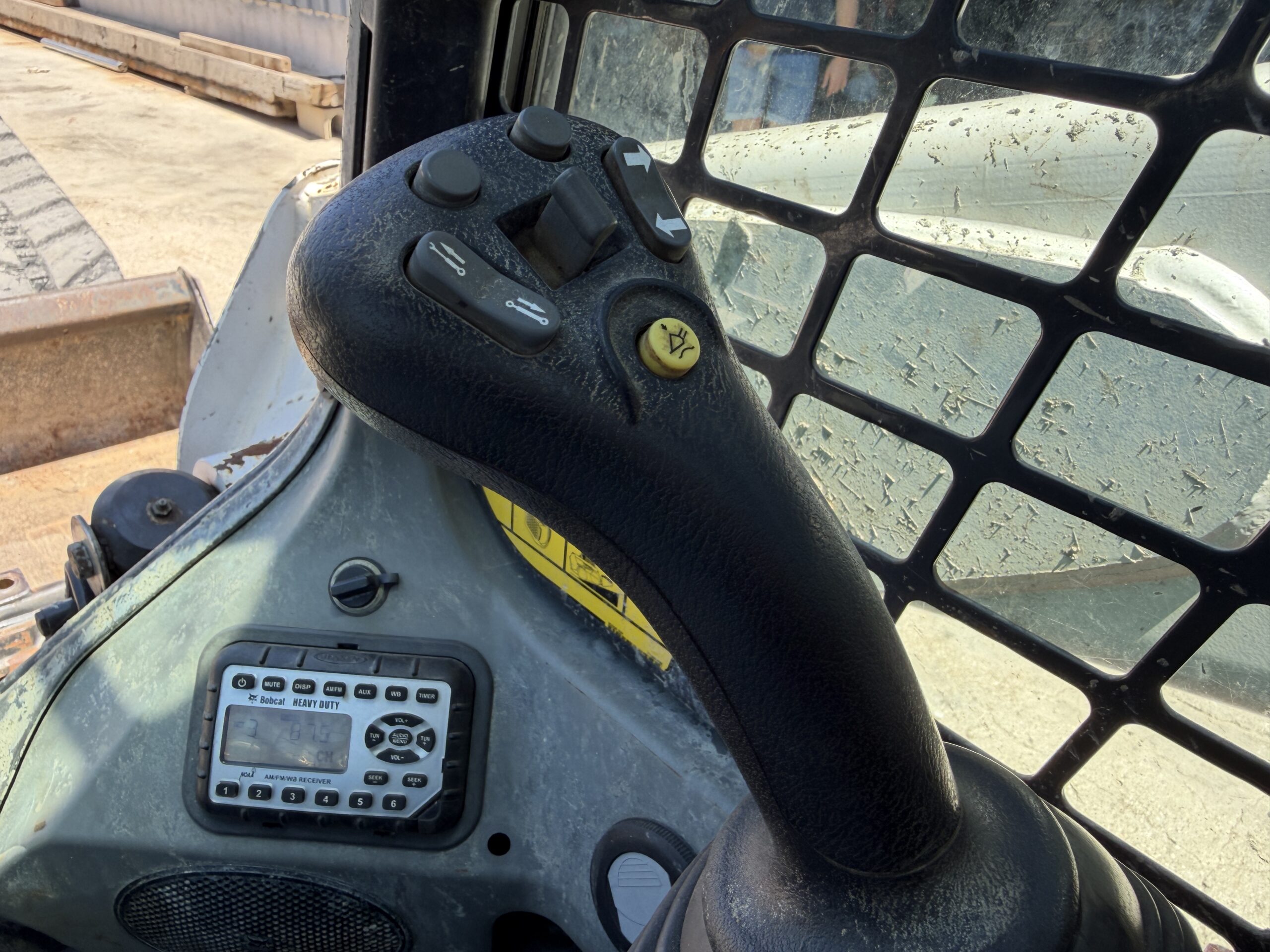 BOBCAT T770 - Imagen 15