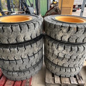 RUEDAS MACIZAS DOBLES SOLIDEAL 10.00-20