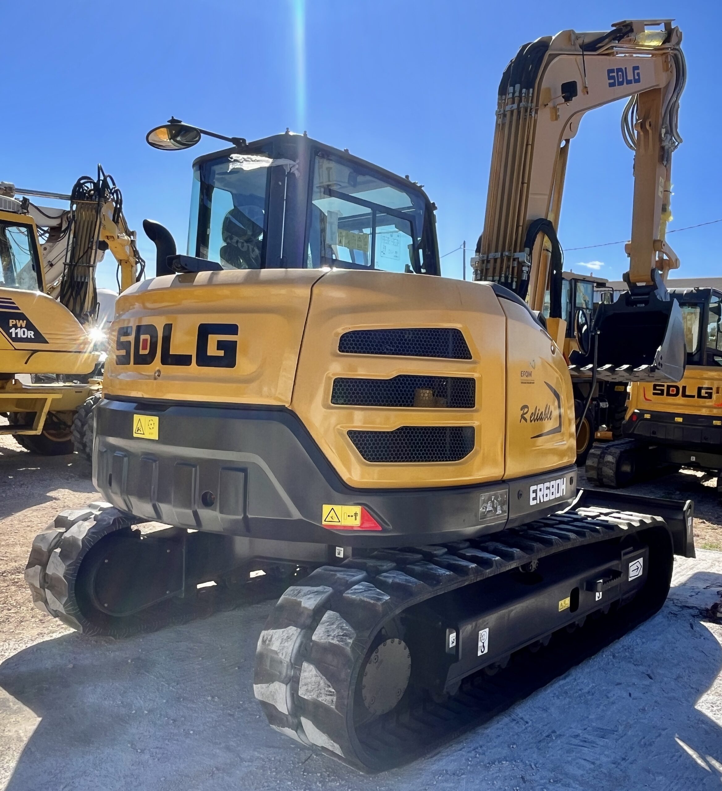 SDLG ER680H - Imagen 4