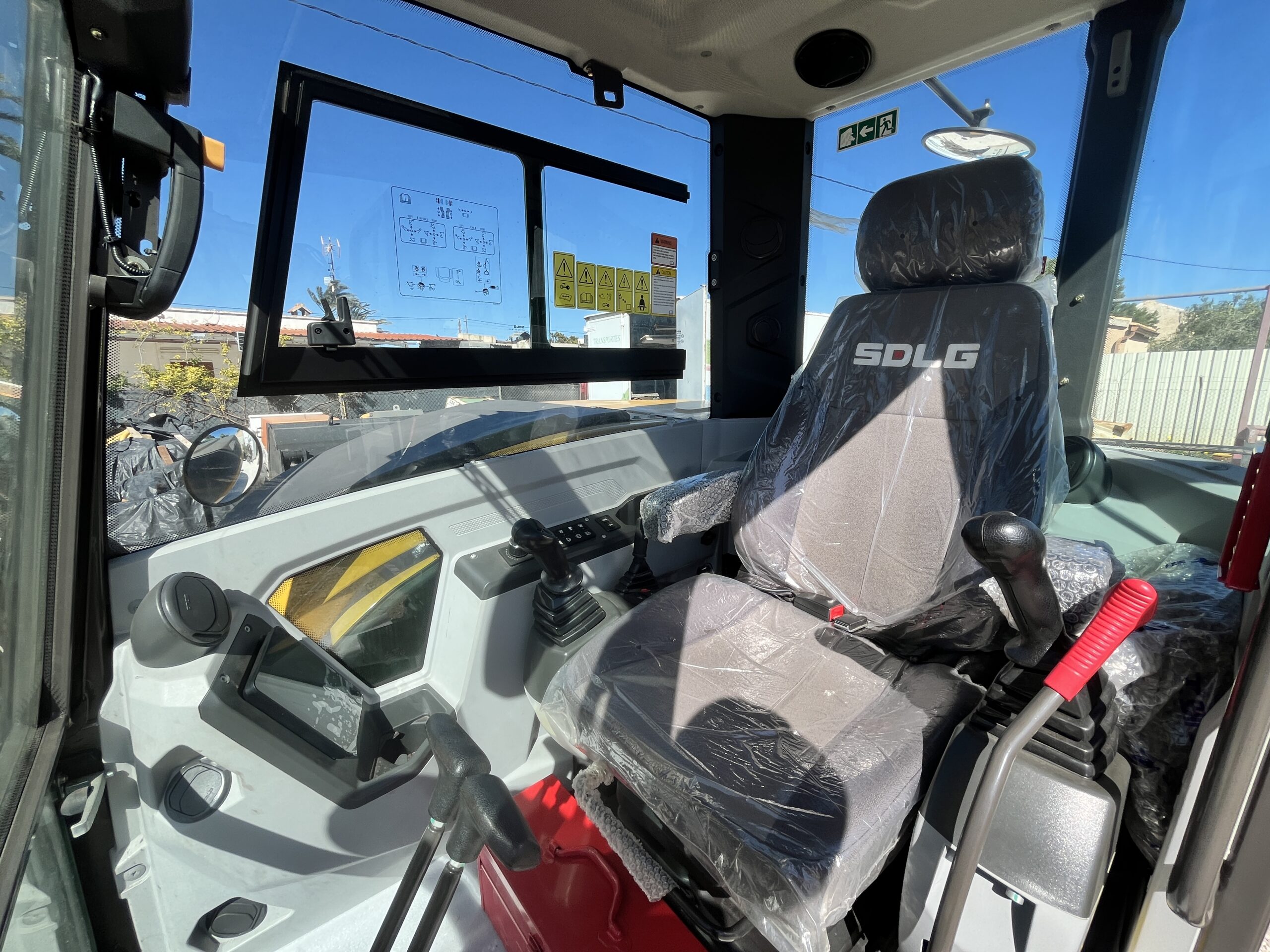 SDLG ER680H - Imagen 14