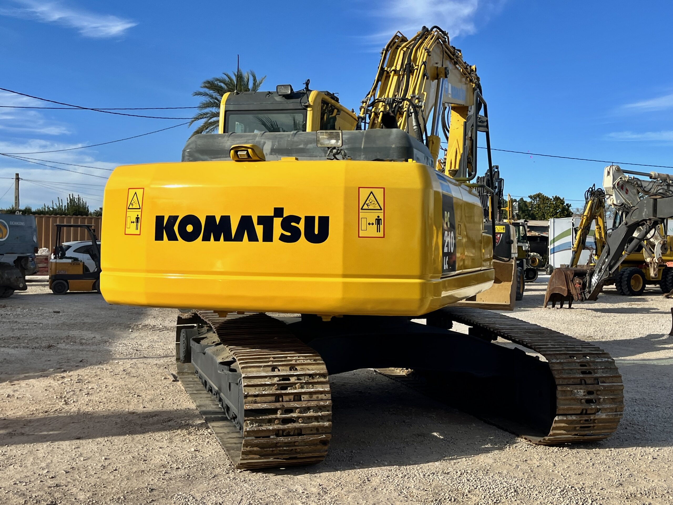 KOMATSU PC210 LC-8 - Imagen 8