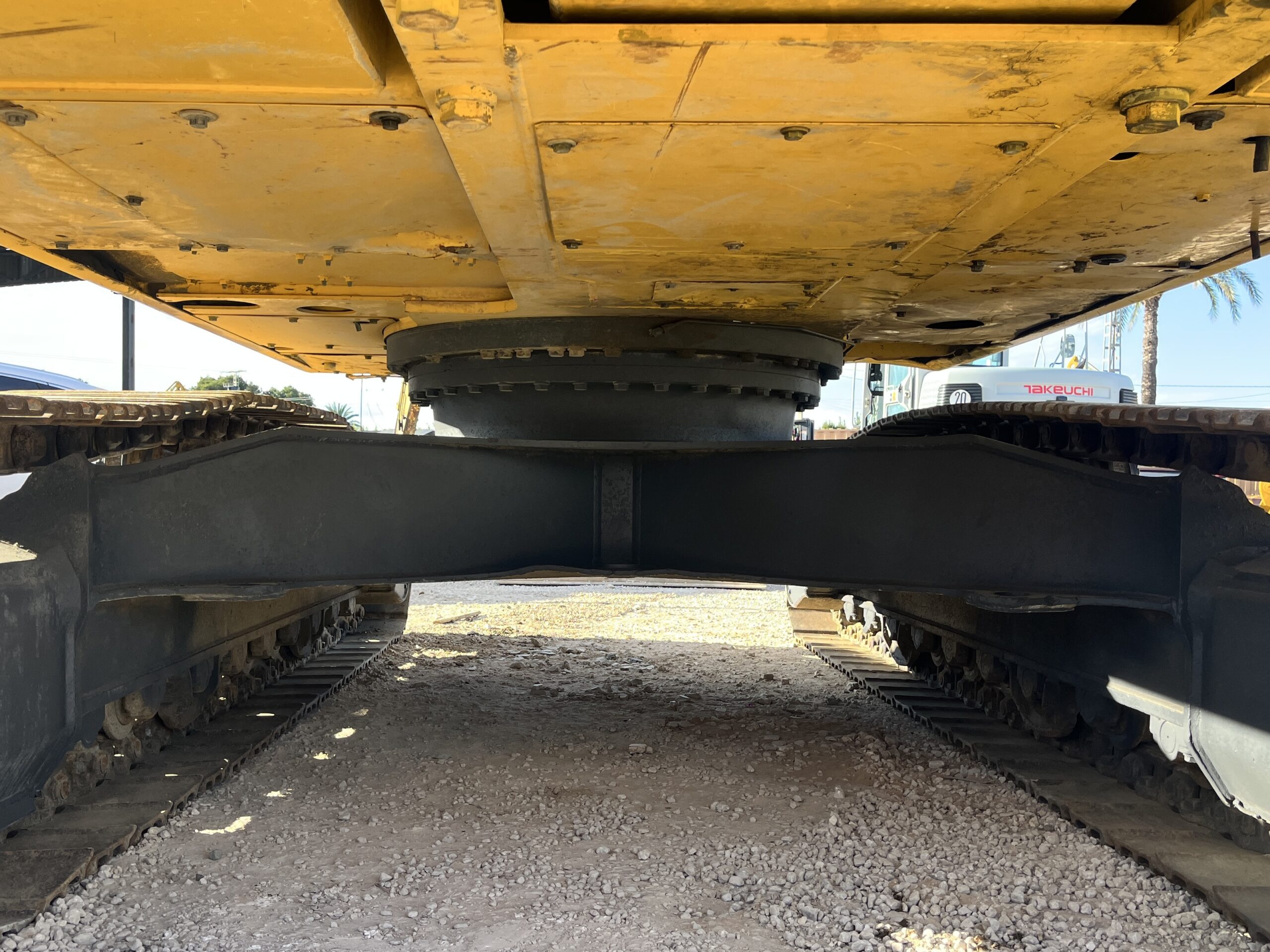 KOMATSU PC210 LC-8 - Imagen 13