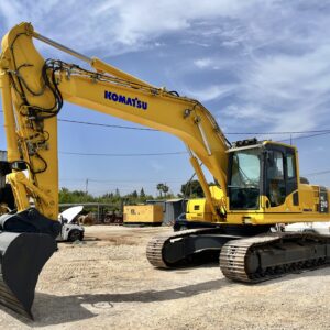 KOMATSU PC210 LC-8