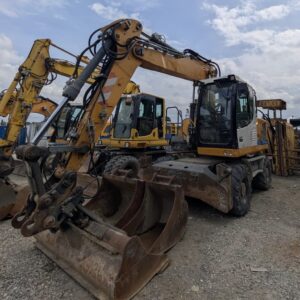 LIEBHERR A916