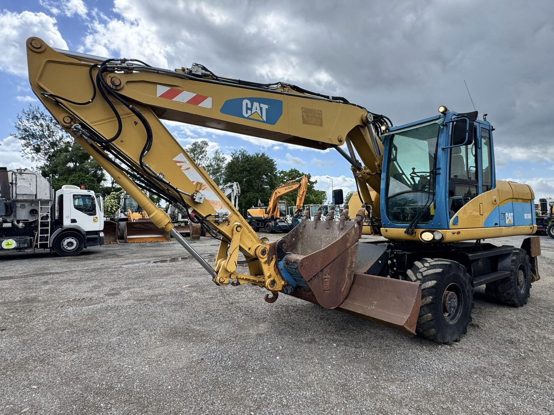 CATERPILLAR M316 D