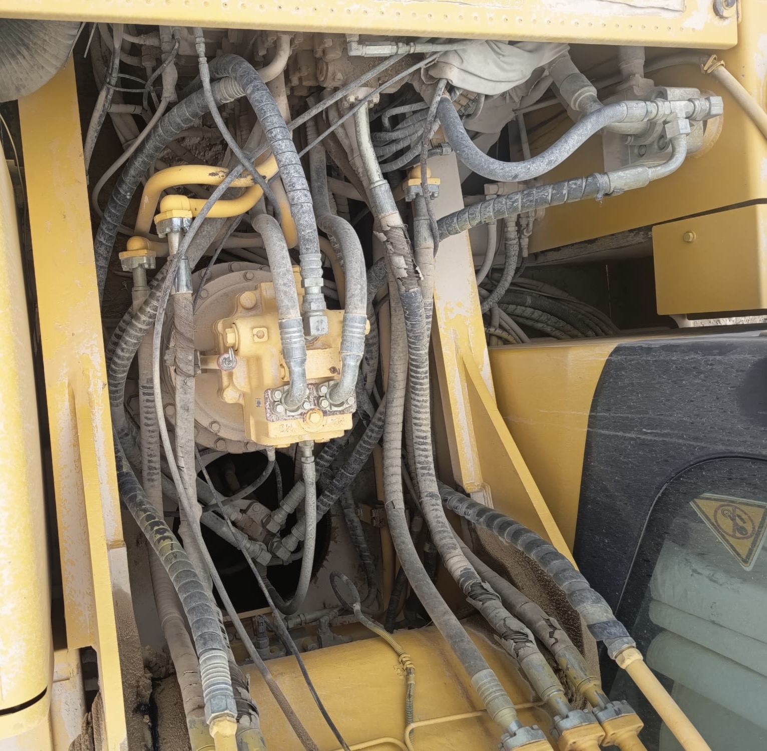 KOMATSU PC340 NLC - Imagen 7