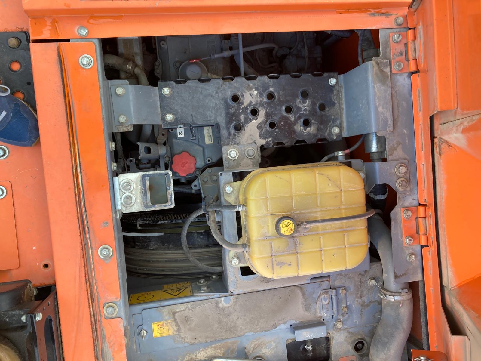 HITACHI ZAXIS 225 USLC-6 - Imagen 8