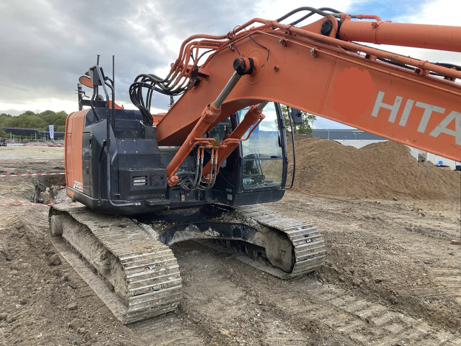 HITACHI ZAXIS 225 USLC-6 - Imagen 2